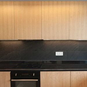 Elastyczny łupek SKIN Ultra-Flex 2mm - Black Line, 122x61 cm | Kamień na ściany, meble, fasady i obszary mokre