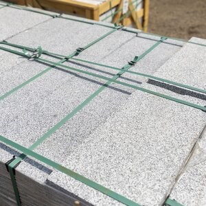 Obrzeże granitowe Bianco Sardo, 20 x 25 x 50 cm (Bizot 2 cm 1L)