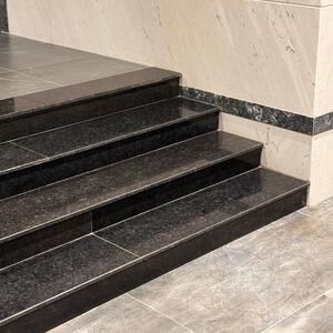 Granit Black Pearl Polisat 2 cm - Blaty, stopnie, glazury i elementy niestandardowe