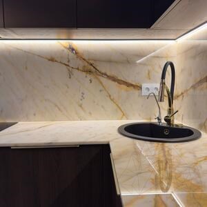 Calacatta Gold Polished Marble Slab, 2 cm