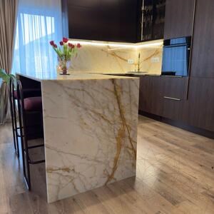 Calacatta Gold Polished Marble Slab, 2 cm