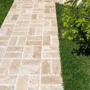 Trawertyn Classic Cross Cut Brushed and Chiselled, 30.5 x 15.25 x 3 cm