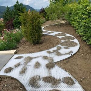 Fix Lite profil o strukturze plastra miodu - L - do stabilizacji żwiru, biały, rozkładówka 120 x 80 x 2,6 cm