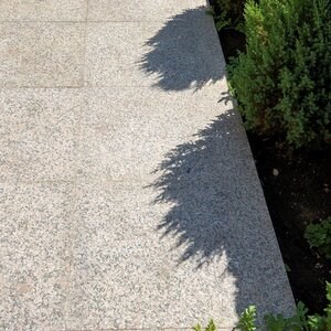 Granit Santa Rossa Fiamat, 60 x 30 x 1,8 cm