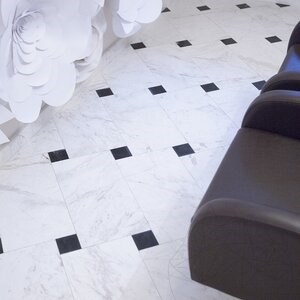 Polerowany marmur Volakas, 61 x 30,5 x 1 cm - Standard