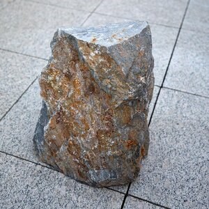 Modułowy stolik kawowy Rock Face Akron