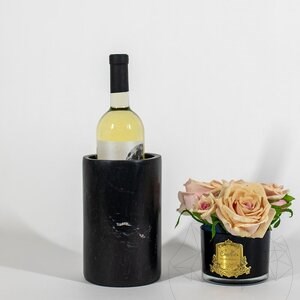 Marmurowy stojak na wino Czarny