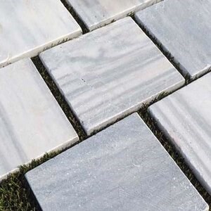 Japanese Marble Step Kavala Cross Antichizata, 40 x 40 x 4,5 cm