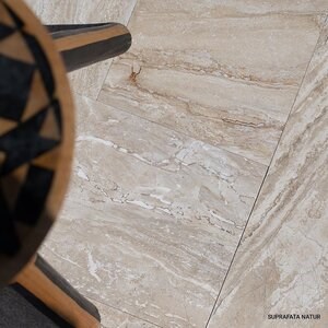 Trawertyn Striated Beige French Pattern Set Mat, 1,2 cm