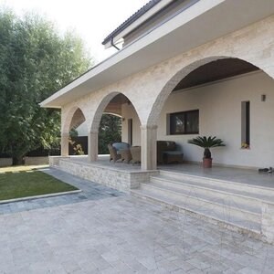 Trawertyn Classic Cross Cut Brushed and Chiselled, 30.5 x 15.25 x 3 cm