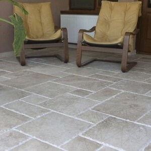 Travertine Classic French Pattern Brushed and Chiselled Set, 3 cm