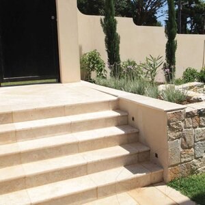 Trawertyn Classic Cross Cut Brushed + 1L Stick, 61 x 30,5 x 3 cm (Step/Pool Edge)