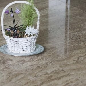 Trawertyn Latte PREMIUM Cross Cut Polisat, 122 x 61 x 1,2 cm