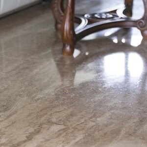 Trawertyn Latte PREMIUM Cross Cut Polisat, 122 x 61 x 1,2 cm