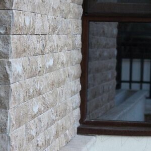 Trawertyn Latte PREMIUM Scapitat, 10 cm x LL x 1,3 cm