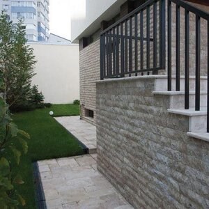Trawertyn Latte PREMIUM Scapitat, 10 cm x LL x 1,3 cm