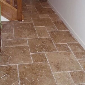 Trawertyn Walnut Cross Cut French Pattern Set Brushed and Daltuit, 1,2 cm