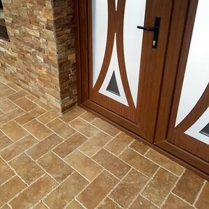 Trawertyn Walnut Cross Cut Brushed i Daltuit, 30,5 x 15,2 x 3 cm