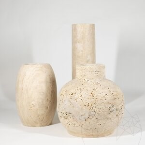 Wazon dekoracyjny Autograph-Venetia Travertine Classic, 30 x 30 x 30 cm
