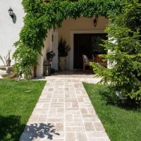 Trawertyn Classic Cross Cut Brushed and Chiselled, 30.5 x 15.25 x 3 cm