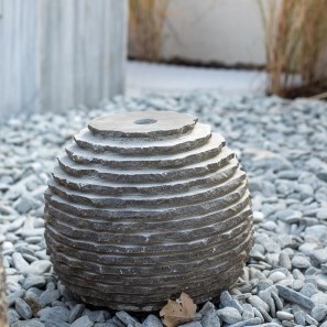 Dekoracyjna kula ogrodowa antracytowo-szara, 30 cm