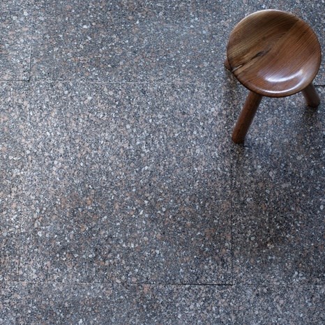 Granit Tropic Brown Polished, 60 x 60 x 1,8 cm